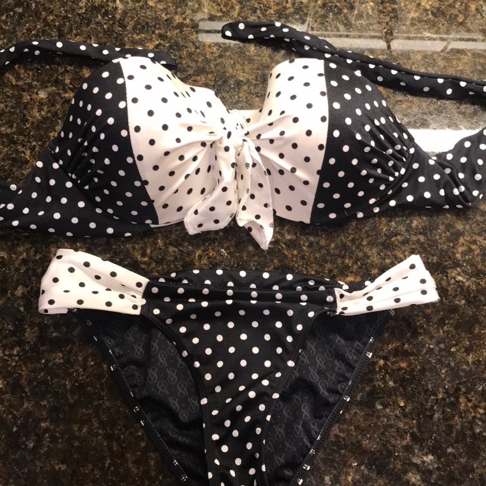 Victoria’s Secret polka dot bikini